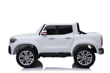 Load image into Gallery viewer, Licensed Mercedes-Benz X-Class 4WD (White)