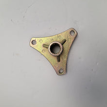 Charger l&#39;image dans la galerie, 48V Renegade rear triangle wheel holder.