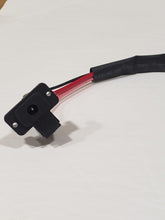 Load image into Gallery viewer, UTV Buggy 2000N charging port and cable